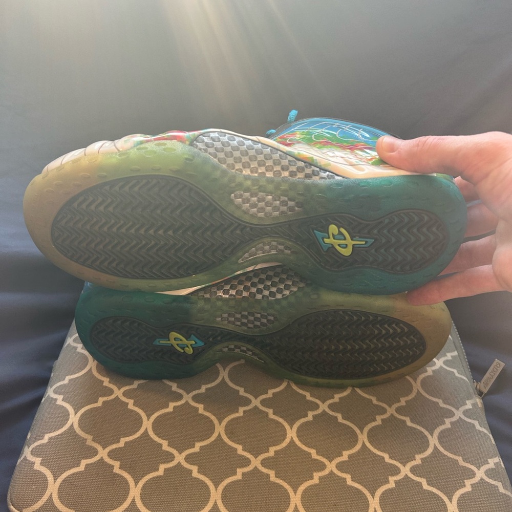 Nike Air Foamposite One
“Weatherman” (LIKE NEW) - Picture 15 of 15